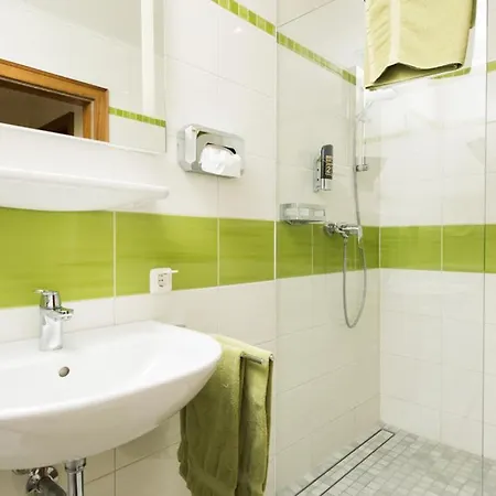 Gasthof Goldener Stern Hotel 3*